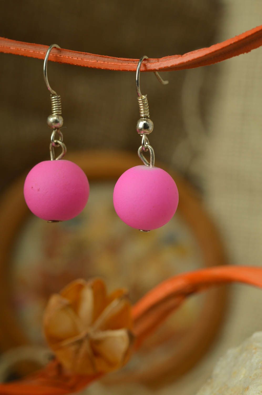 Handmade designer dangle earrings with bright pink neon round beads photo 1