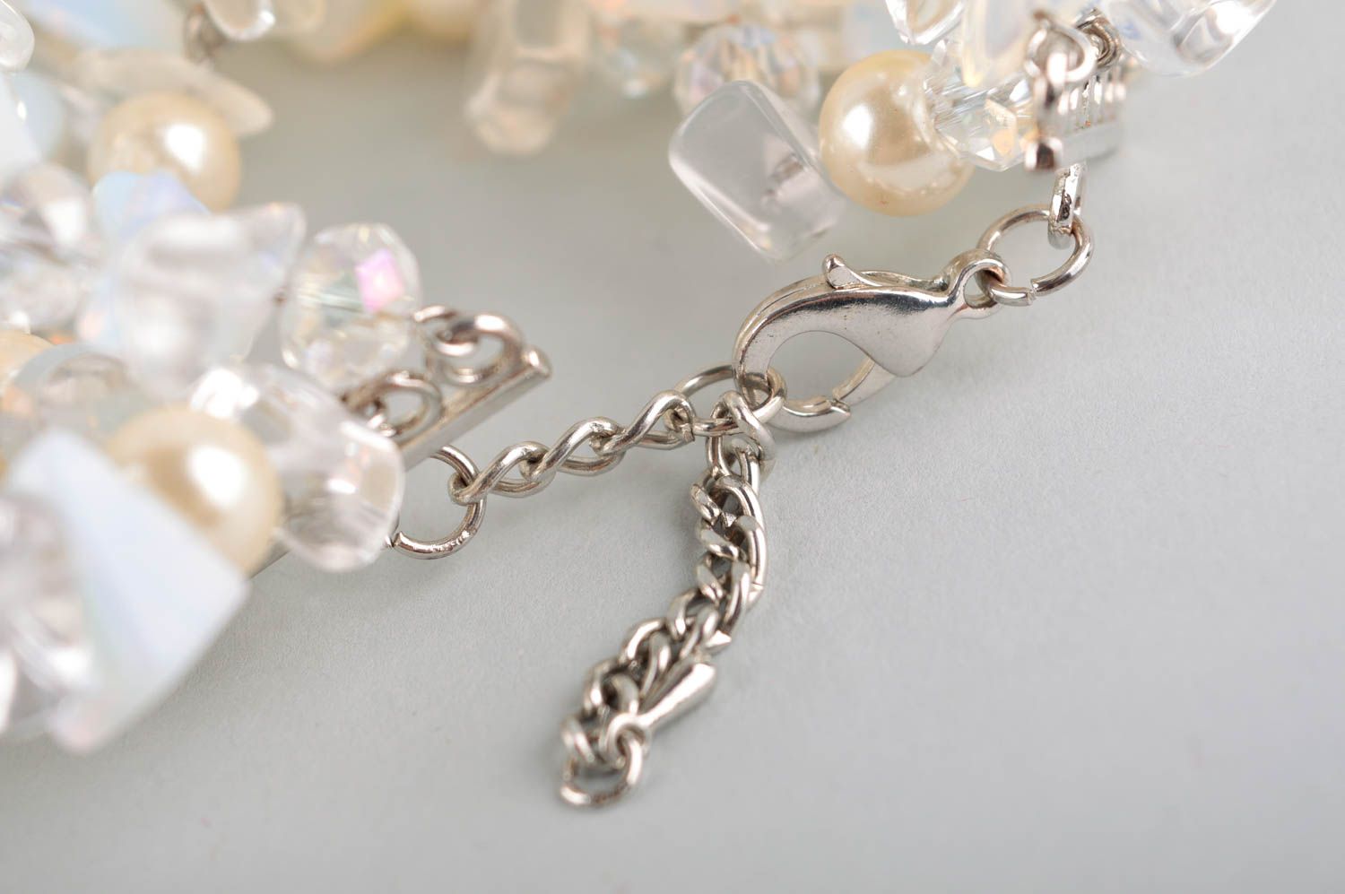 Handmade accessories beautiful white bracelet design jewelry gift for girls photo 4