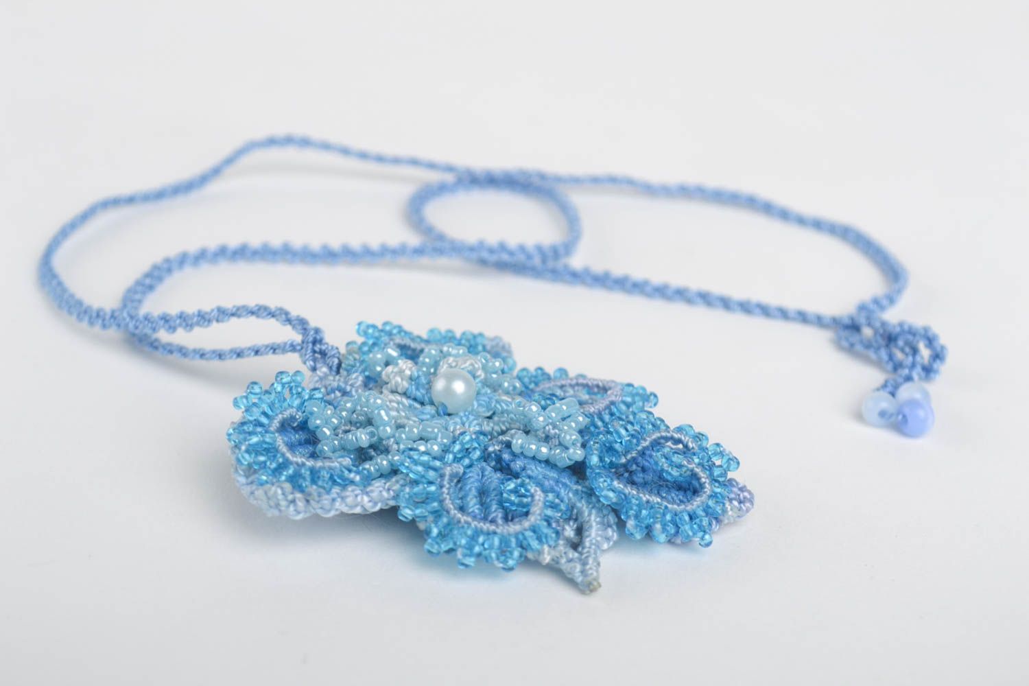 Украшение ручной работы цветочный кулон текстильный кулон синий с голубым фото 4