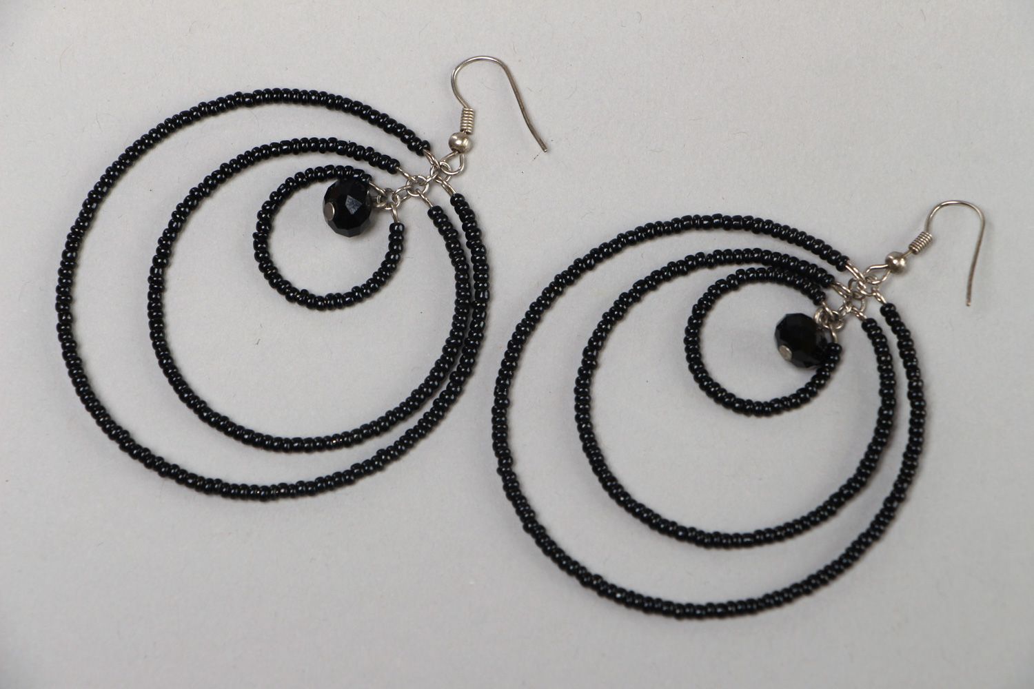 Handmade stylish black dangle earrings with glass beads and seed beads photo 1
