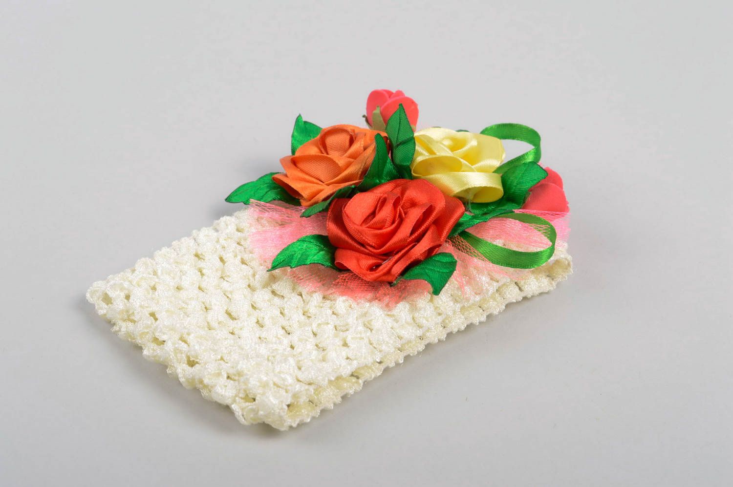 Handmade Haarband mit Blumen Mädchen Haarschmuck Mode Accessoire Haarband weiß  foto 3