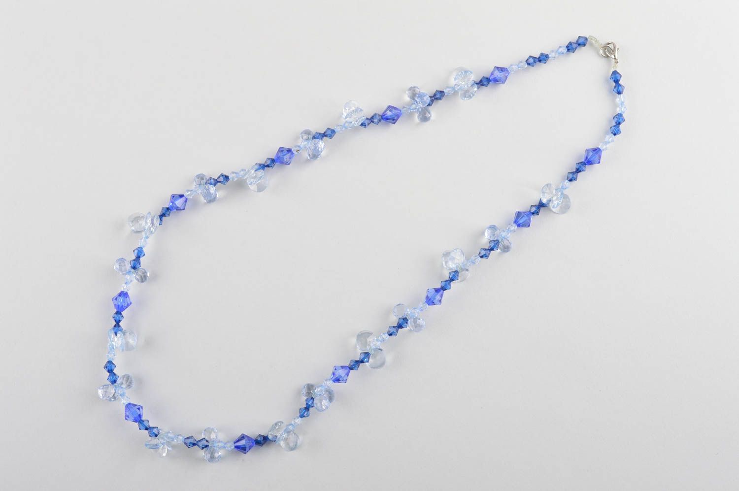 Ожерелье ручной работы женские бусы элитная бижутерия с кристаллами авторская фото 3