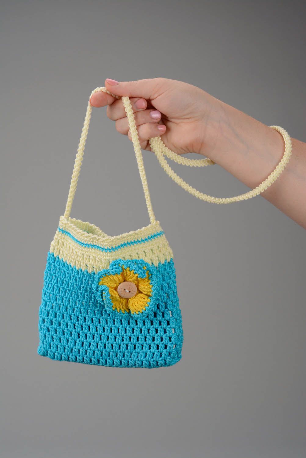 Bolsa tricotada para criança foto 1