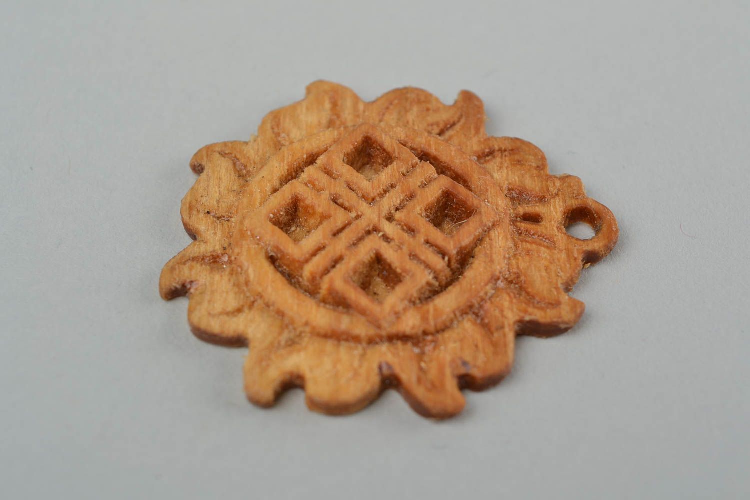 Handmade carved wooden natural wooden Slavic protective amulet pendant Mokash photo 4