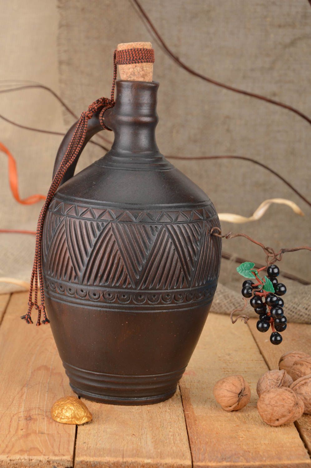Ton Krug mit Holz Kork Keramik Geschirr für Küche handmade dunkel 2 l originell foto 1