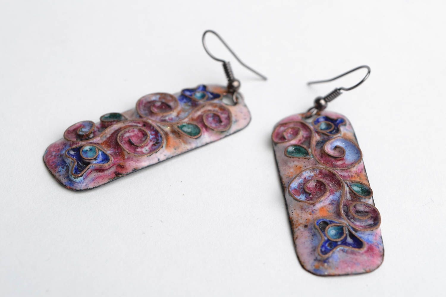 Handmade long rectangular enameled copper earrings in violet color palette photo 4