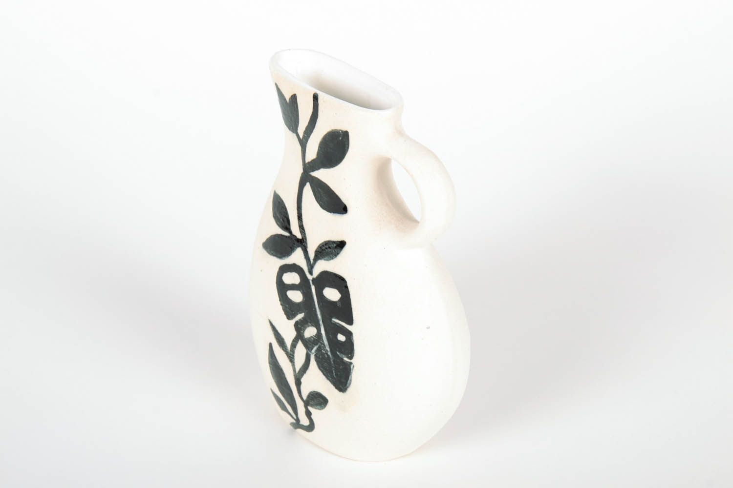Florero de cerámica blanco y negro foto 5