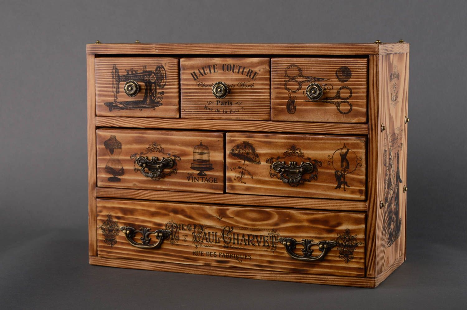 Wooden mini dresser in vintage style photo 1