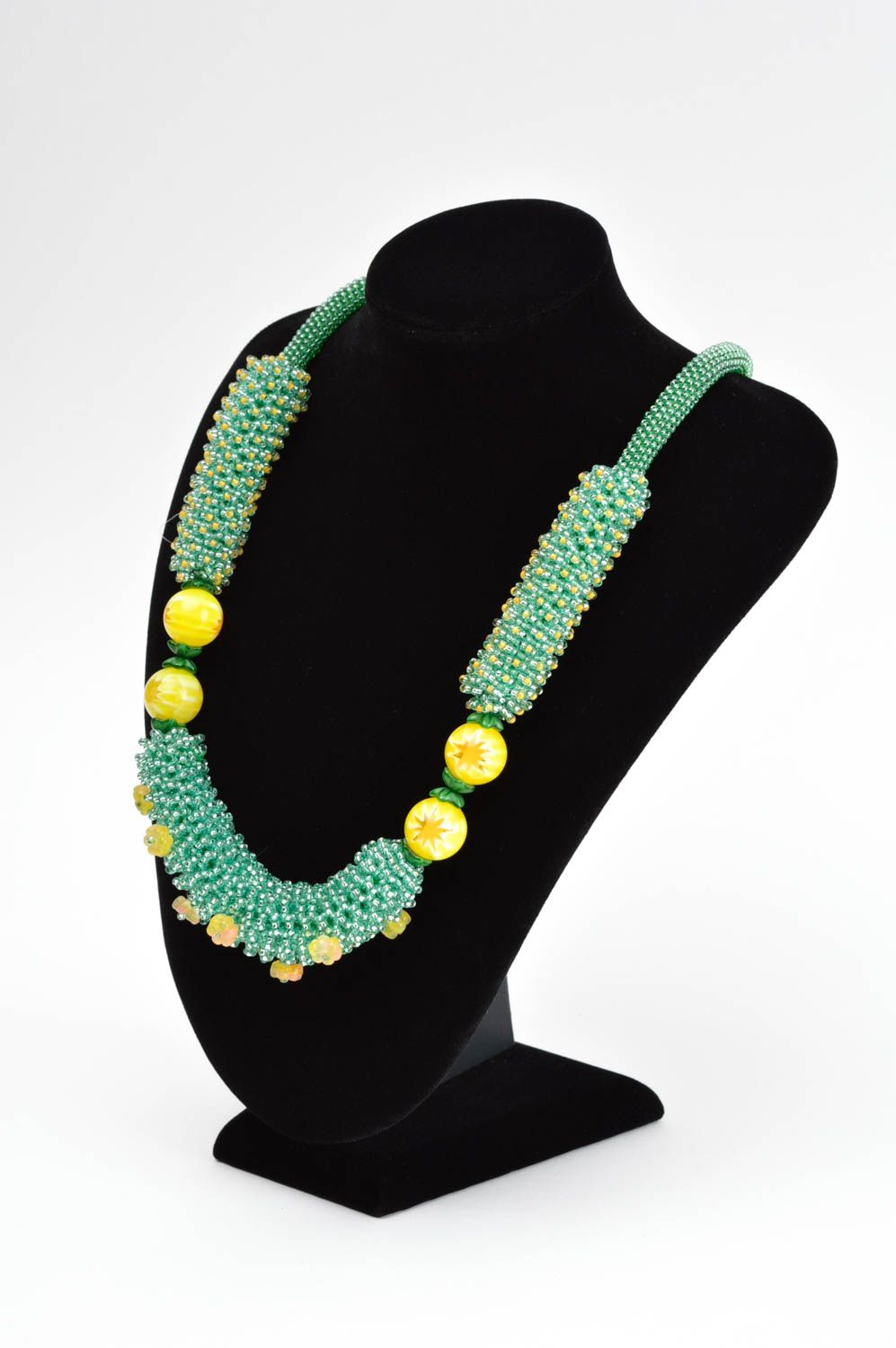 Gros collier Bijou fait main vert perles de rocaille long original Cadeau femme photo 1