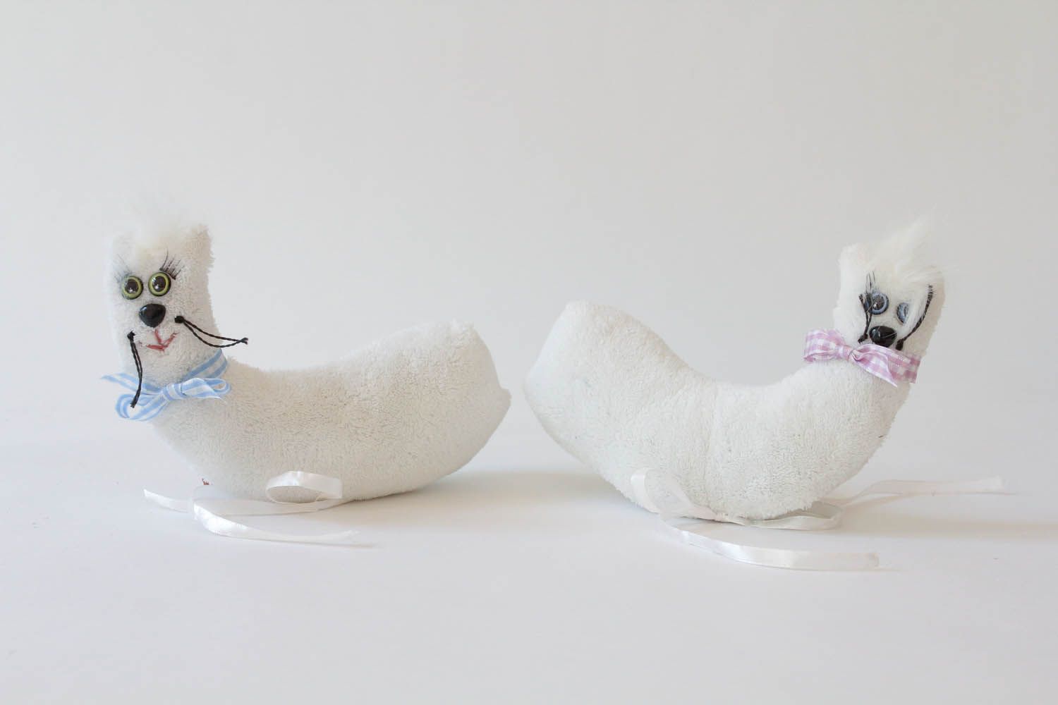 Homemade soft toys Snowy Cats photo 2