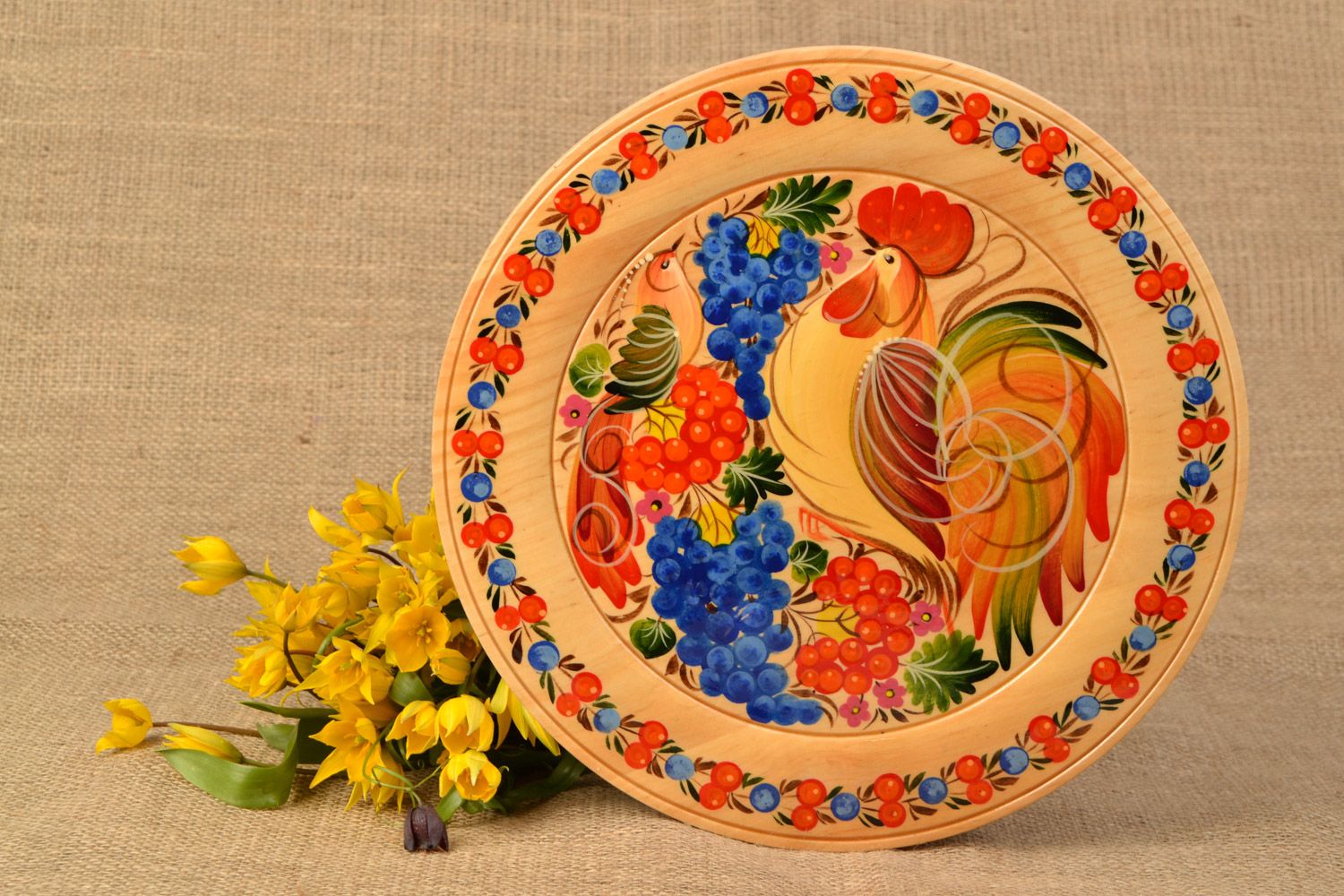 Handgemachter dekorativer Teller aus Holz für Wand oder Tisch Dekoration foto 1