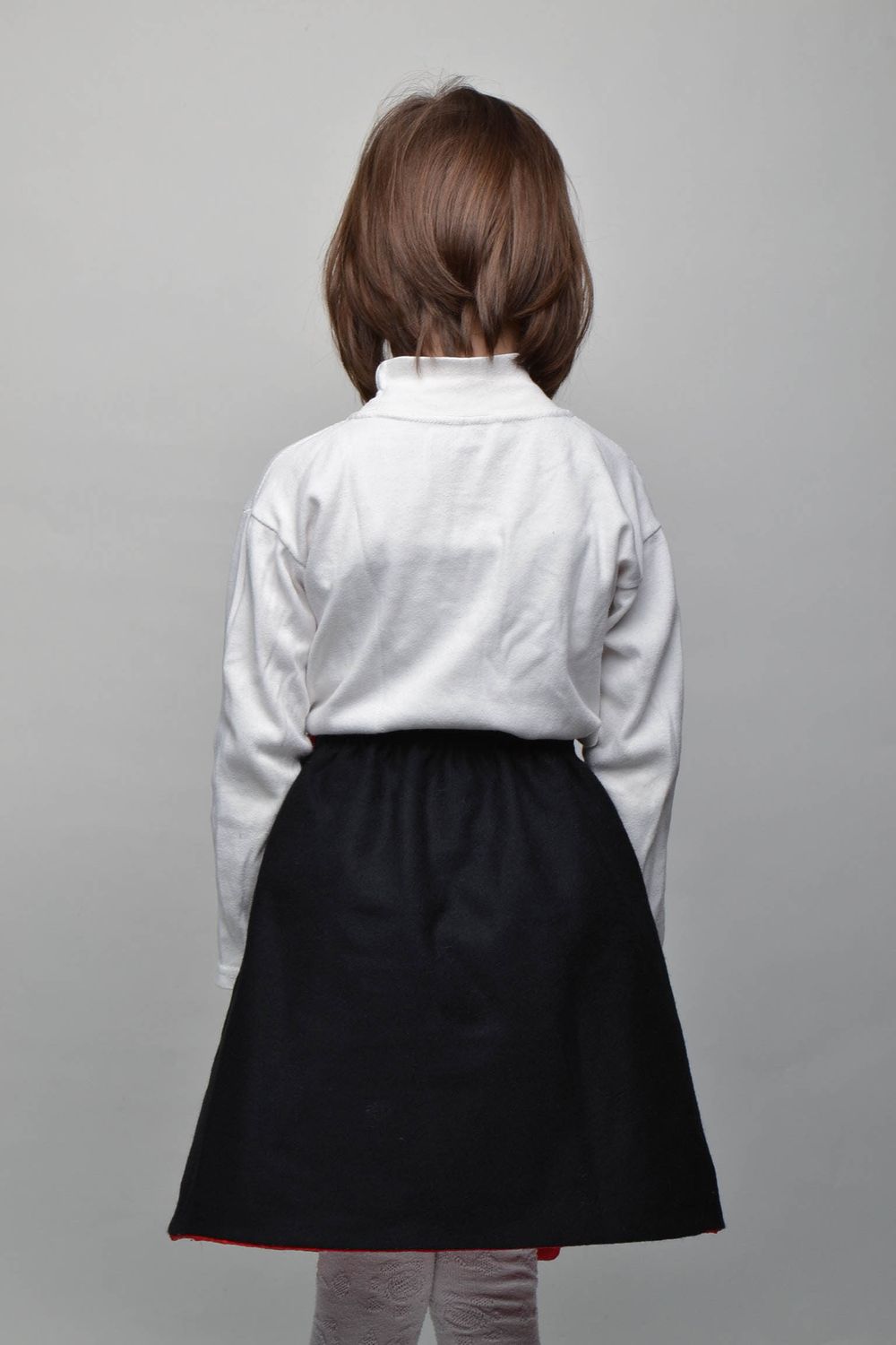 Children's wool skirt with embroidery photo 3