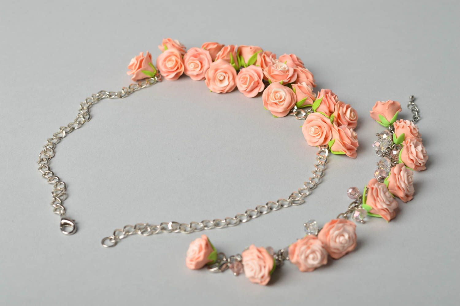 Chain acrylic pink roses necklace with a chain charm bracelet for mom photo 3