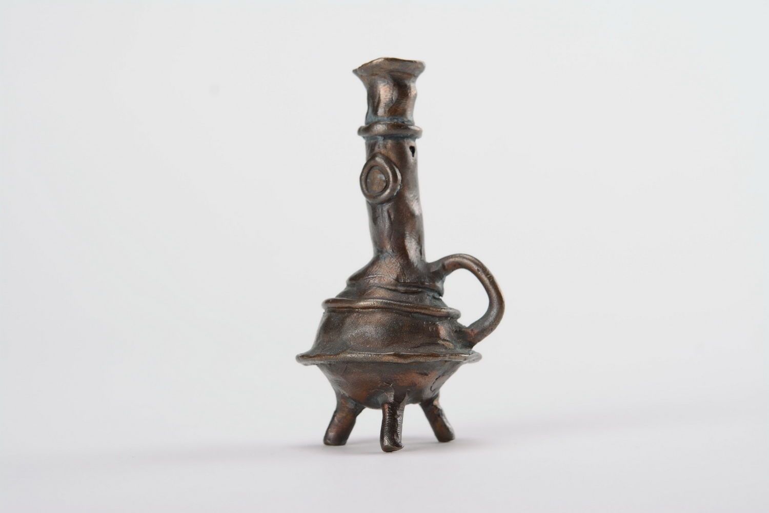 Figurine de cruche en bronze photo 3