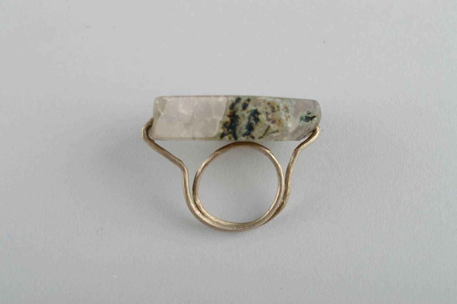 Anello da donna fatto a mano anello di metallo bello accessori originali foto 2