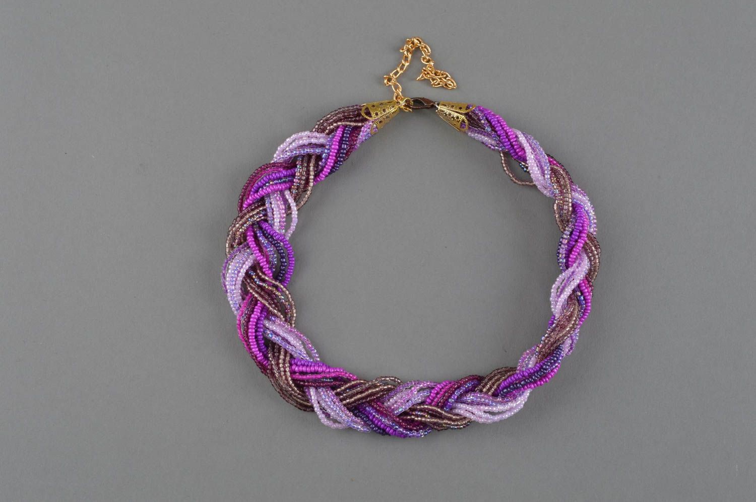 Joli collier en perles de rocaille tressé fait main accessoire violet design photo 2