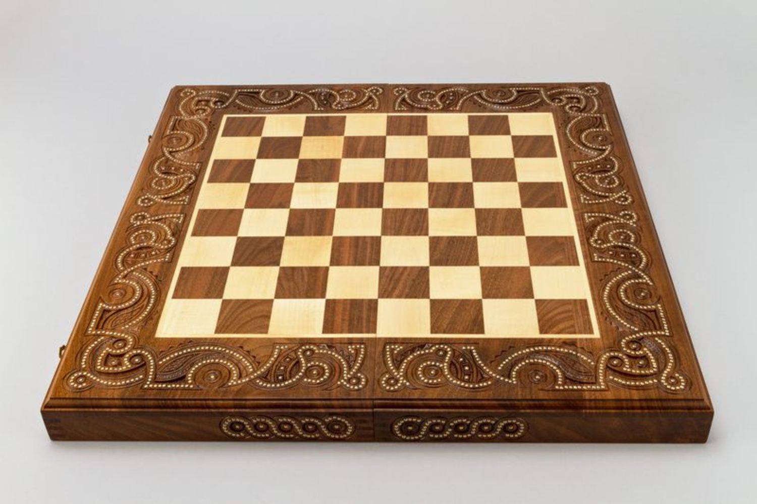 Chess board game photo 5