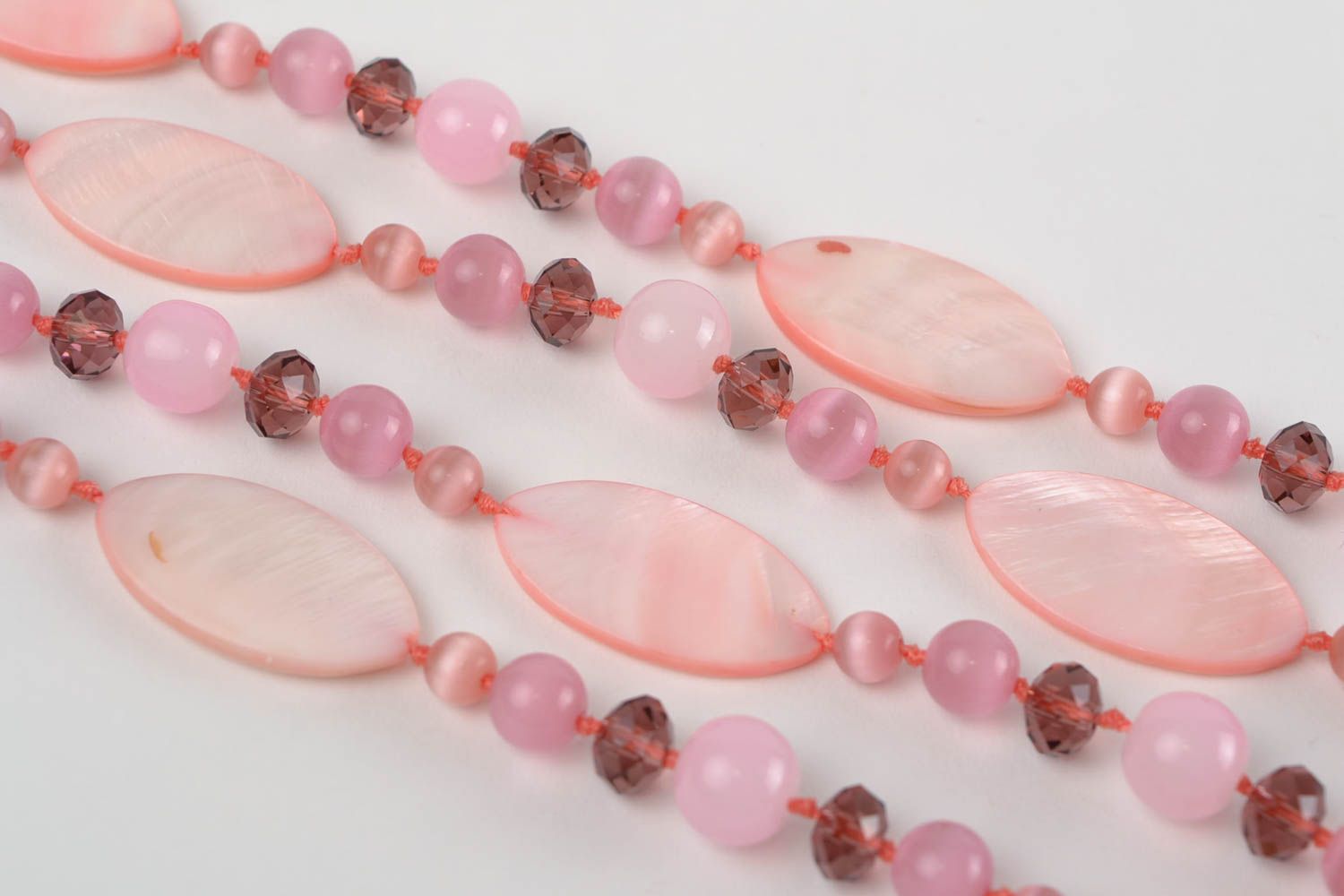Pink handmade elegant necklace made of natural stone and Czech glass photo 3