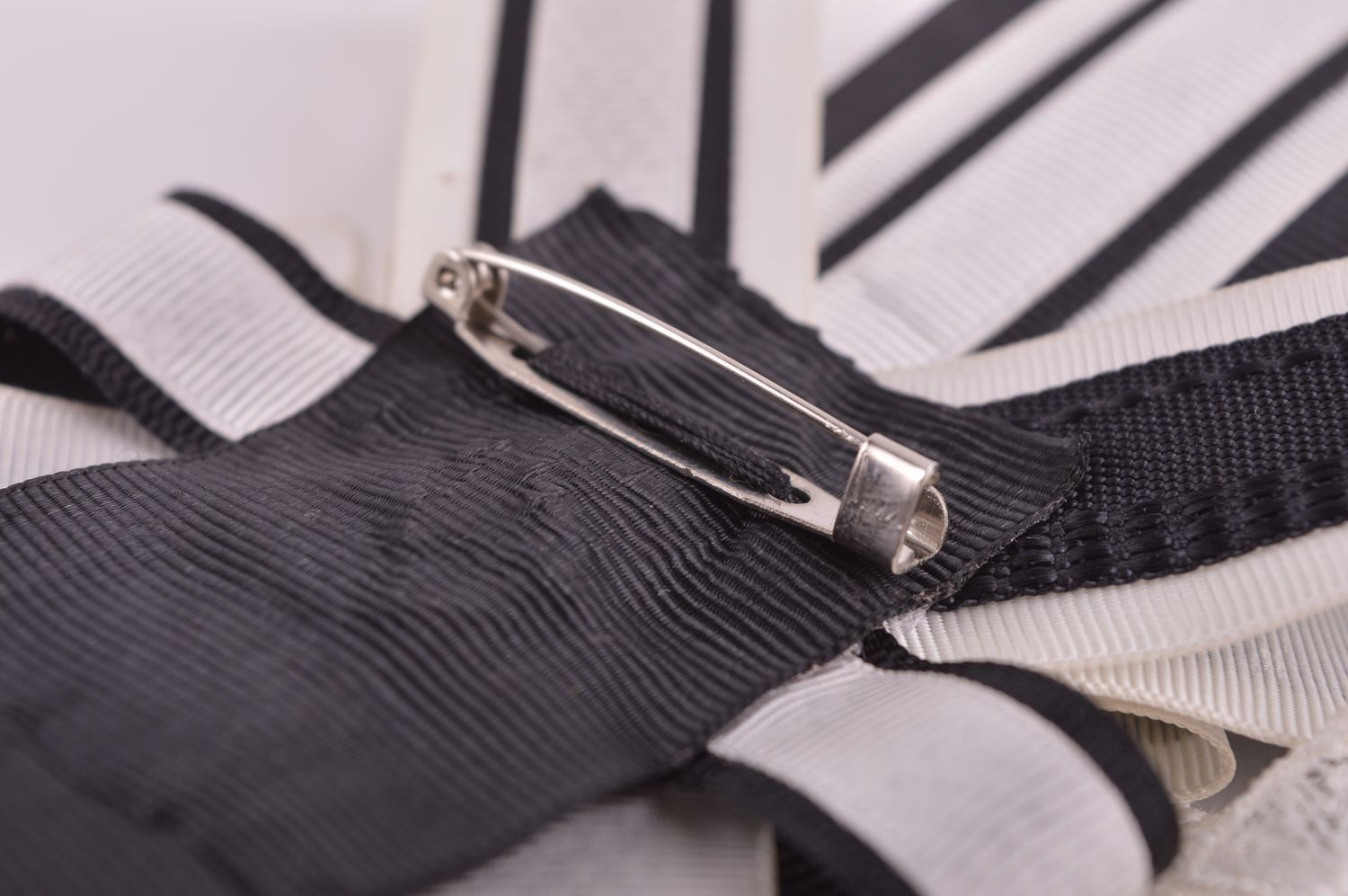 Fabric brooch handmade textile brooch handmade jewelry stylish brooch for women photo 5