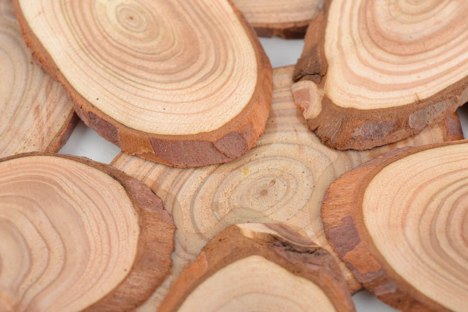 Set of 3 handmade eco friendly wooden trivets of different sizes for hot pots photo 4