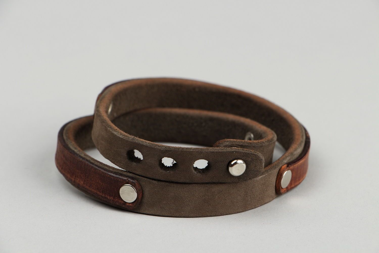 Leather bracelet in 3 colors photo 2