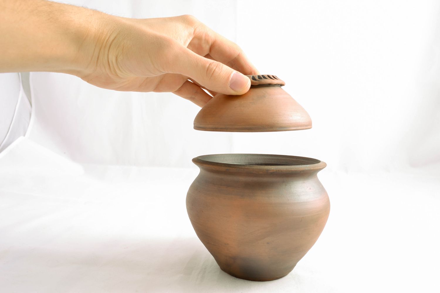 Handmade ceramic pot for baking 1 liter photo 2