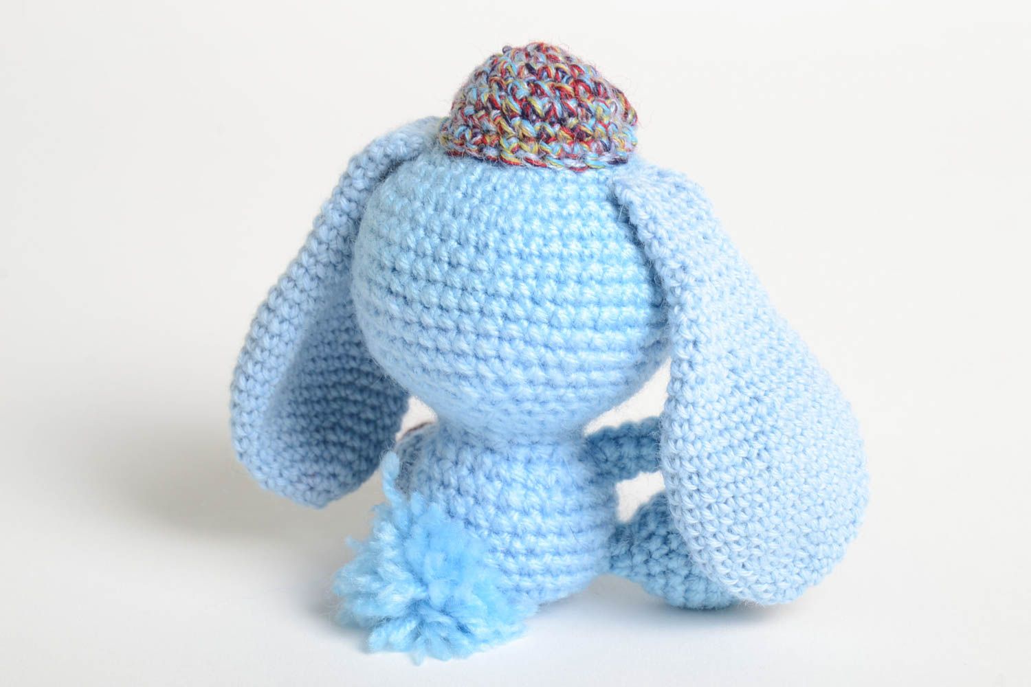 Jouet au crochet original Peluche faite main lapin bleu clair Cadeau pour enfant photo 4