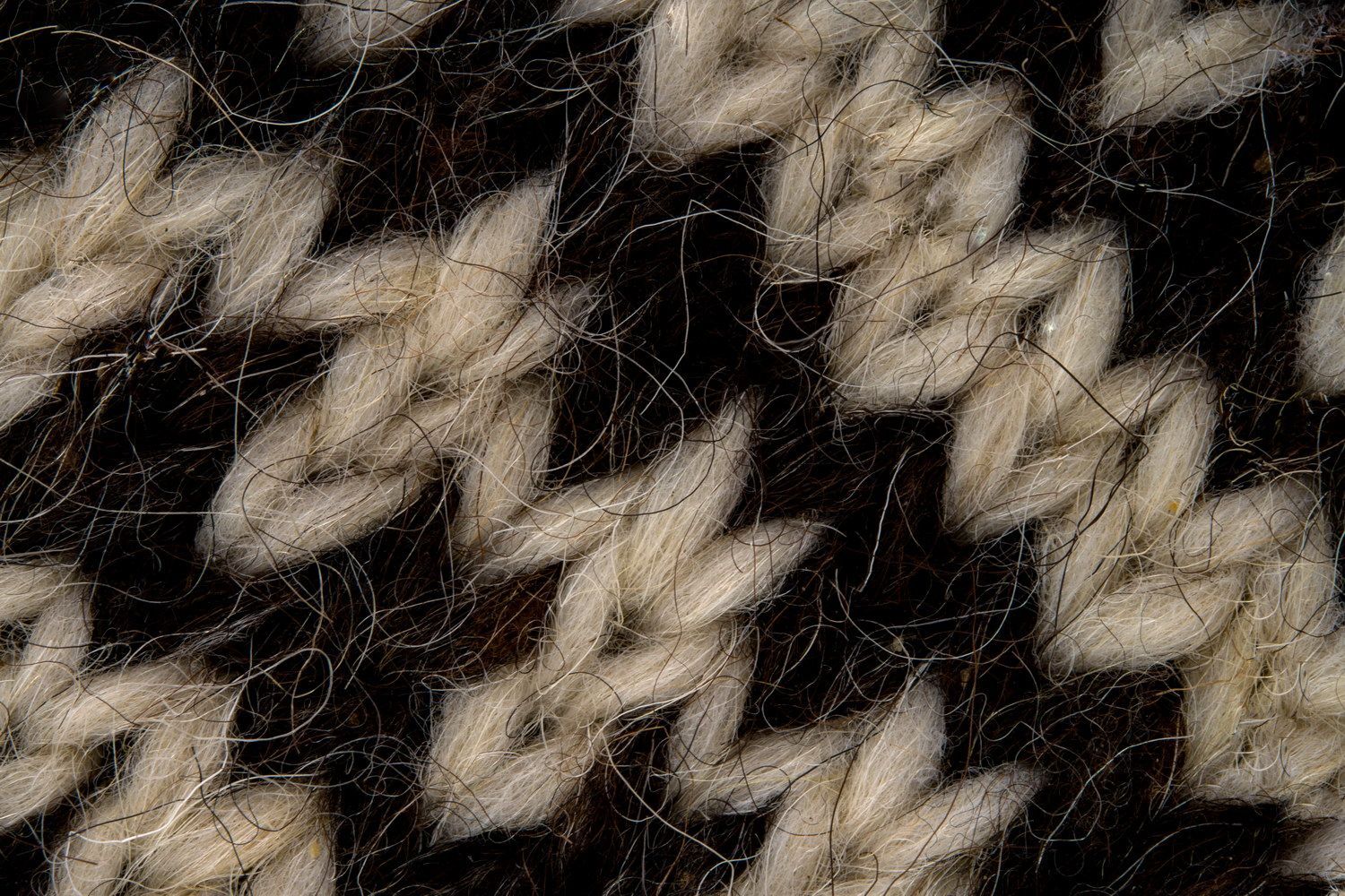 Chaussettes d'homme grises en laine naturelle  photo 4