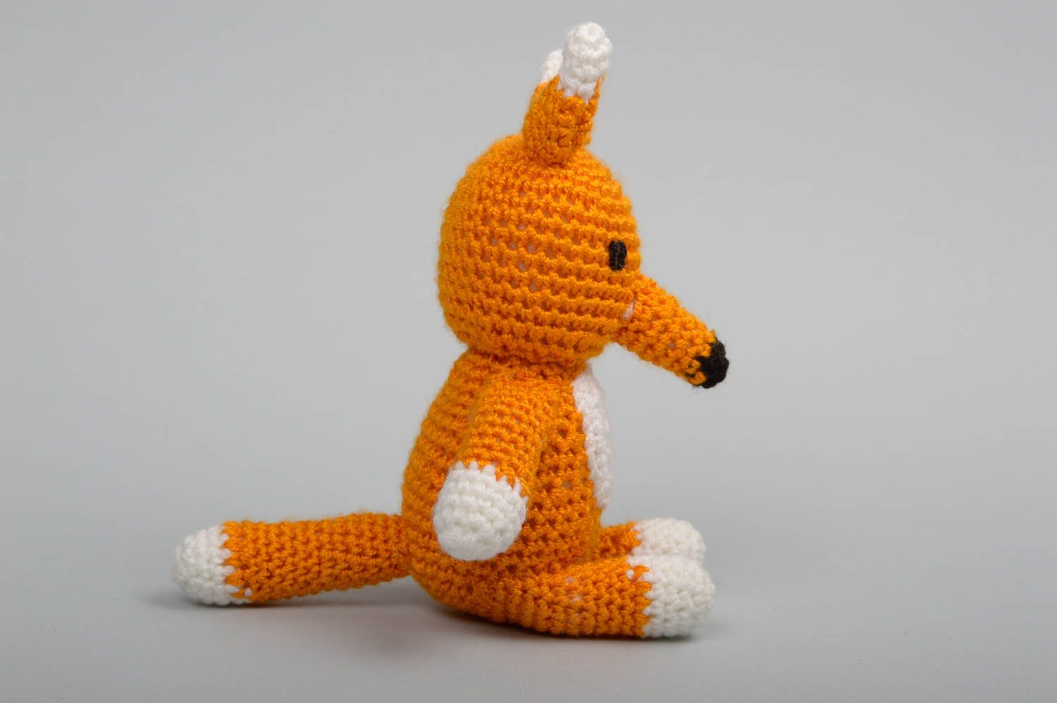 Peluche renard faite main Jouet tricoté au crochet en coton Cadeau pour enfant photo 3