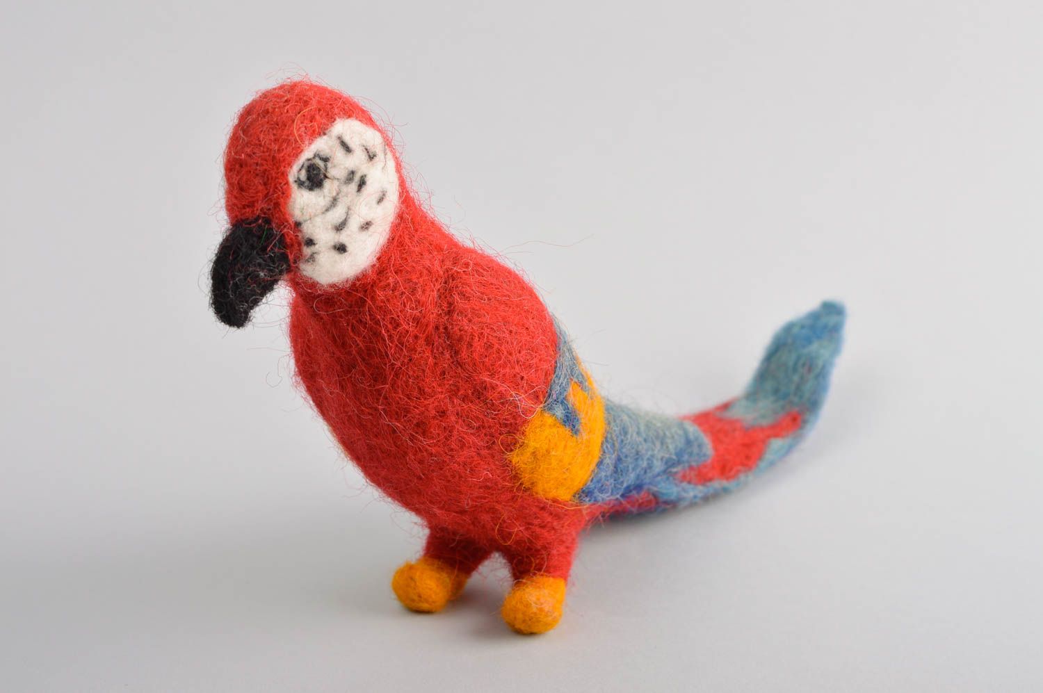 Peluche perroquet rouge Jouet fait main en laine feutrée Cadeau pour enfant photo 5