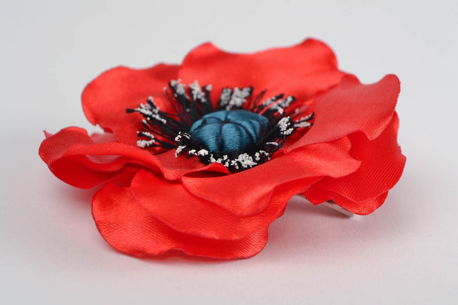 Beautiful handmade children's satin flower hair clip large red photo 4