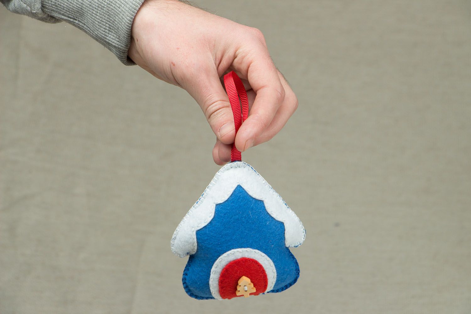 Новогодняя игрушка ручной работы Синий домик фото 3