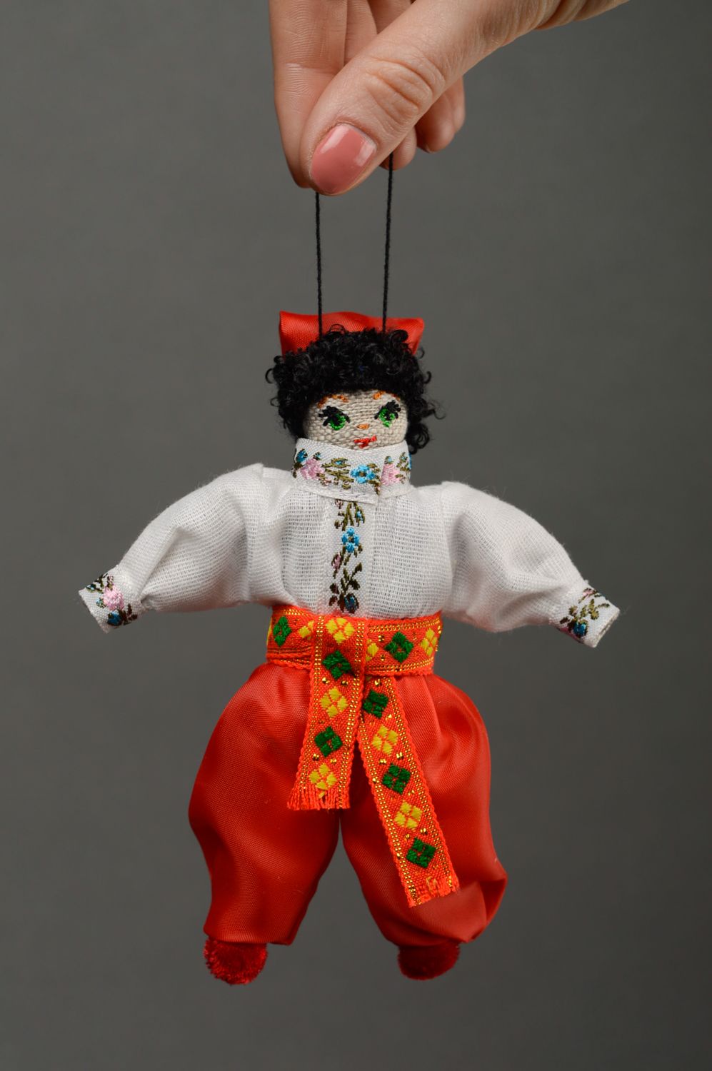Muñeca artesanal hecha a mano de tela Cosaco foto 5