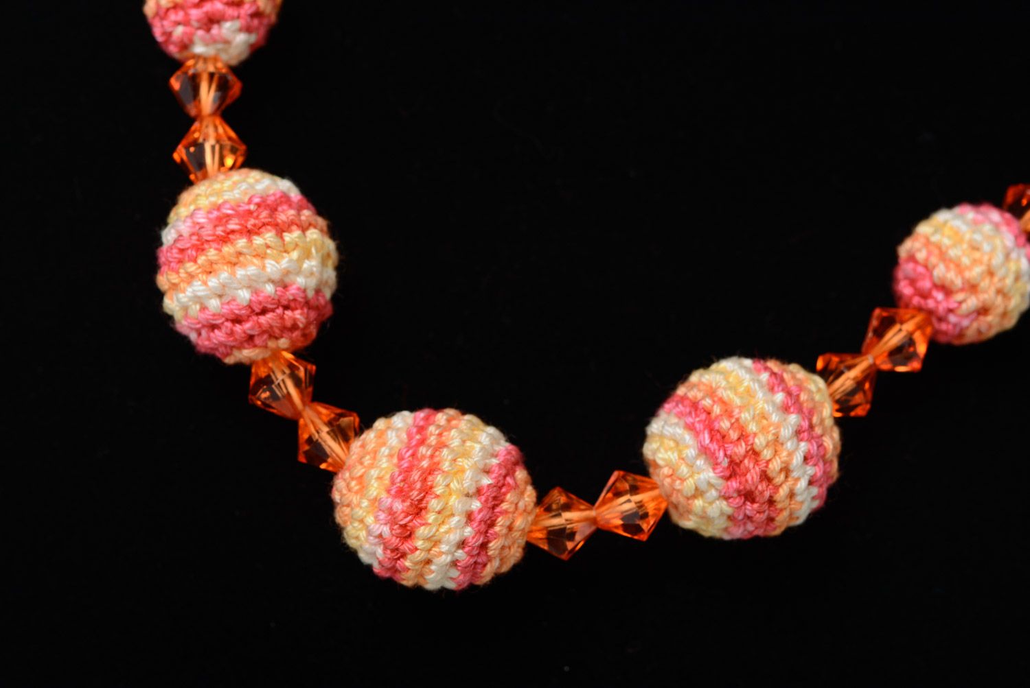 Handmade sling bead necklace crocheted of cotton threads in pink color for moms photo 4