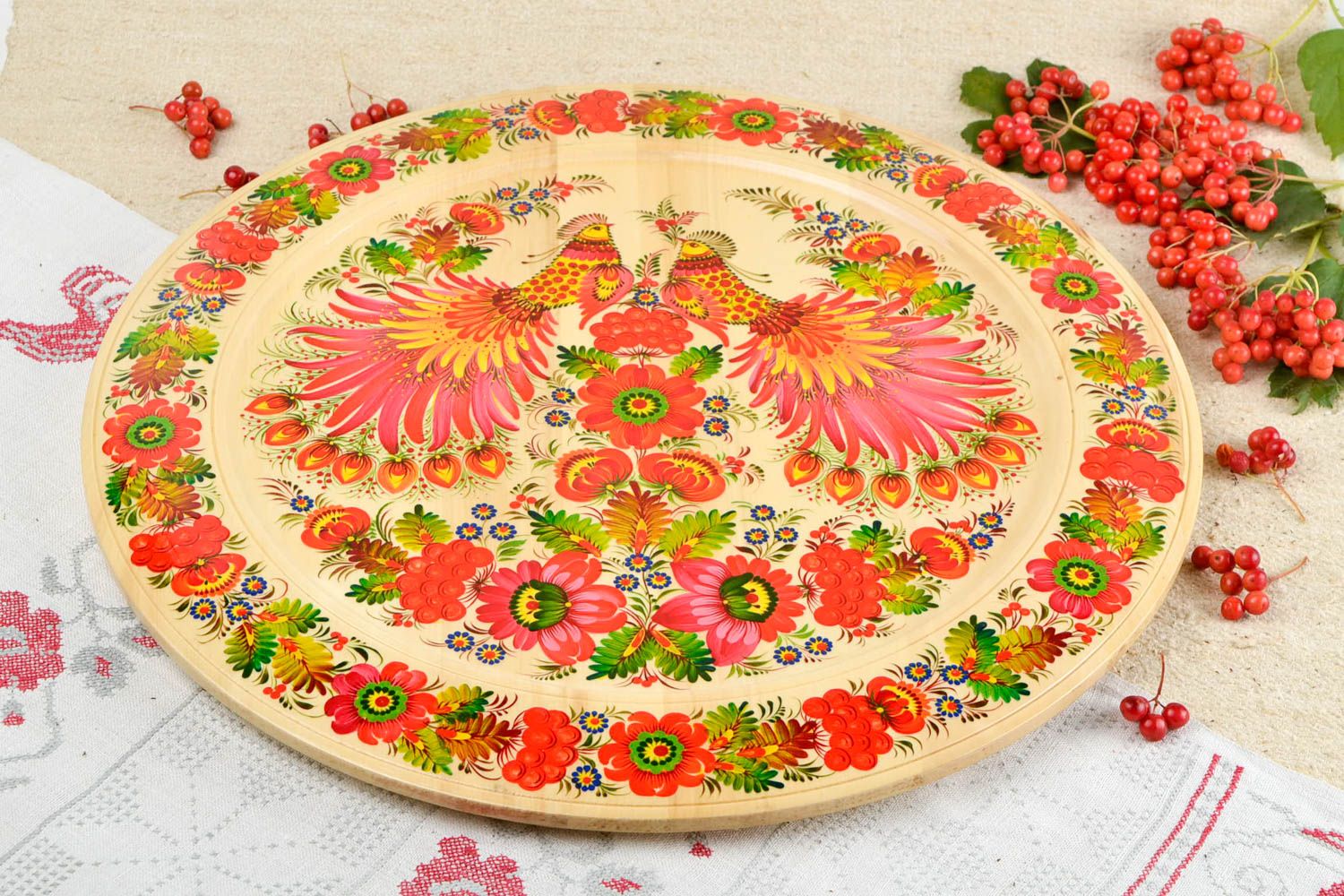 Деревянная тарелка ручной работы декор для дома декоративная тарелка яркая фото 1