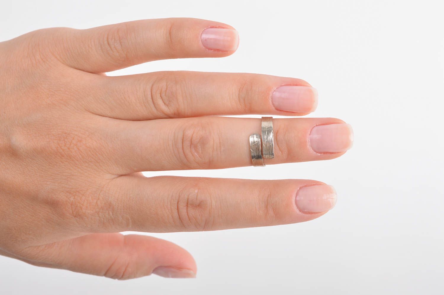 Стильное кольцо хэнд мэйд украшение из мельхиора женское кольцо модное фото 5