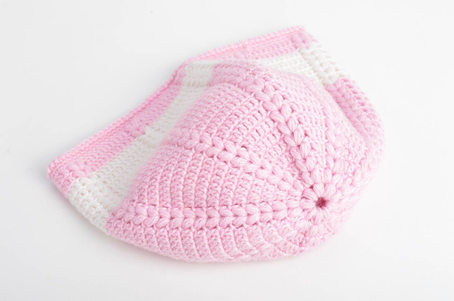 Bonnet tricot fait main Chapeau au crochet Vêtement enfant rose blanc sympa photo 4