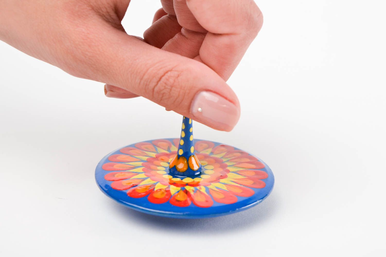 Игрушка ручной работы детская игрушка волчок небольшая детская юла синяя фото 2