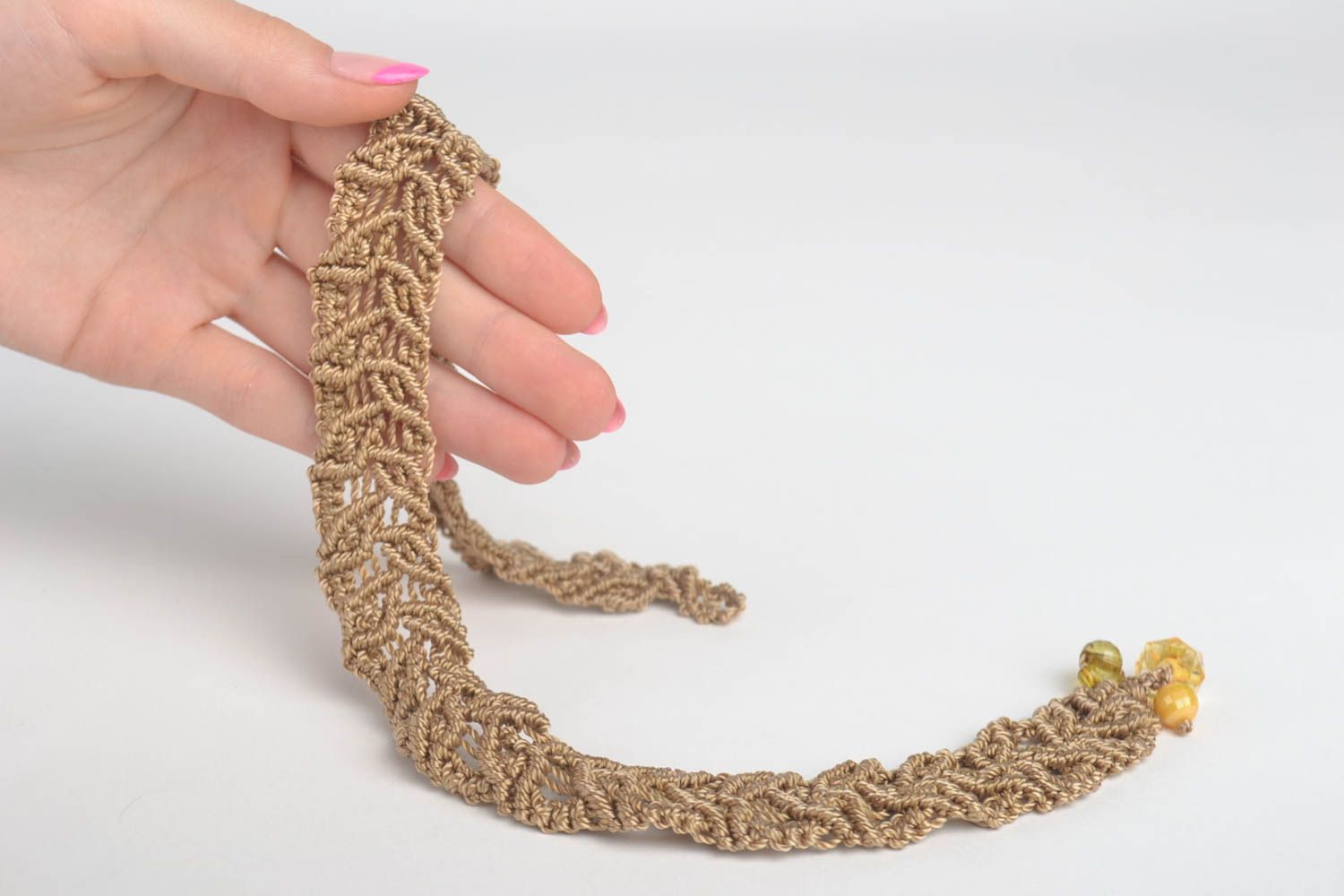 Collier textile Bijou fait main au crochet macramé beige foncé Accessoire femme  photo 5