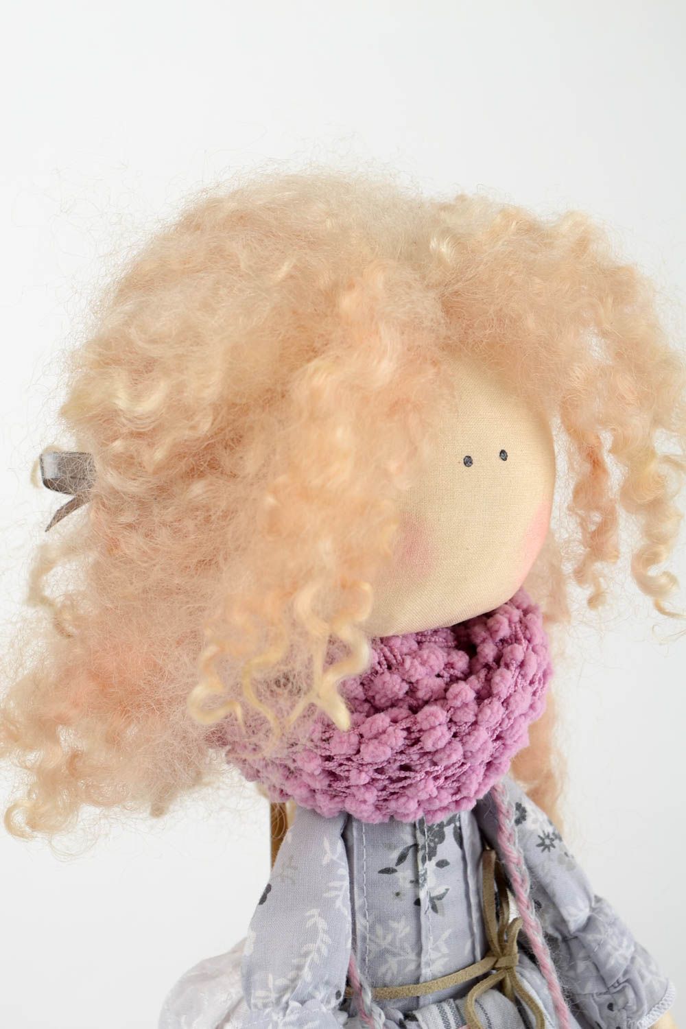 Designer Puppe handgemachtes Stoff Spielzeug originelles Geschenk für Mädchen foto 4