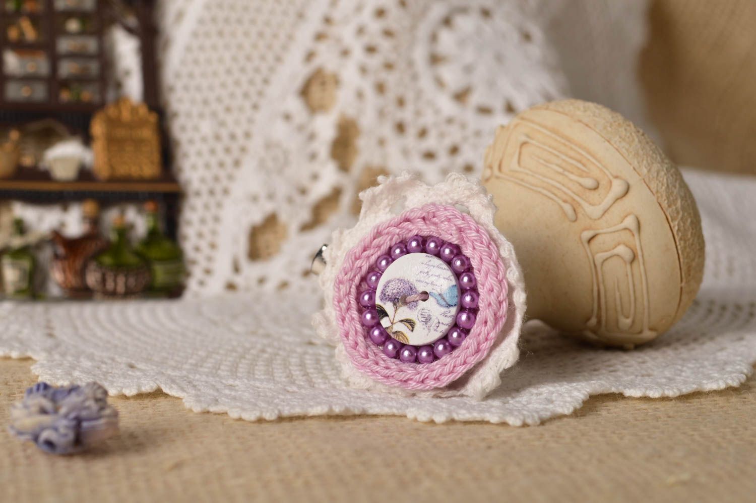Beautiful handmade crochet brooch hair clip cool accessories for girls photo 1