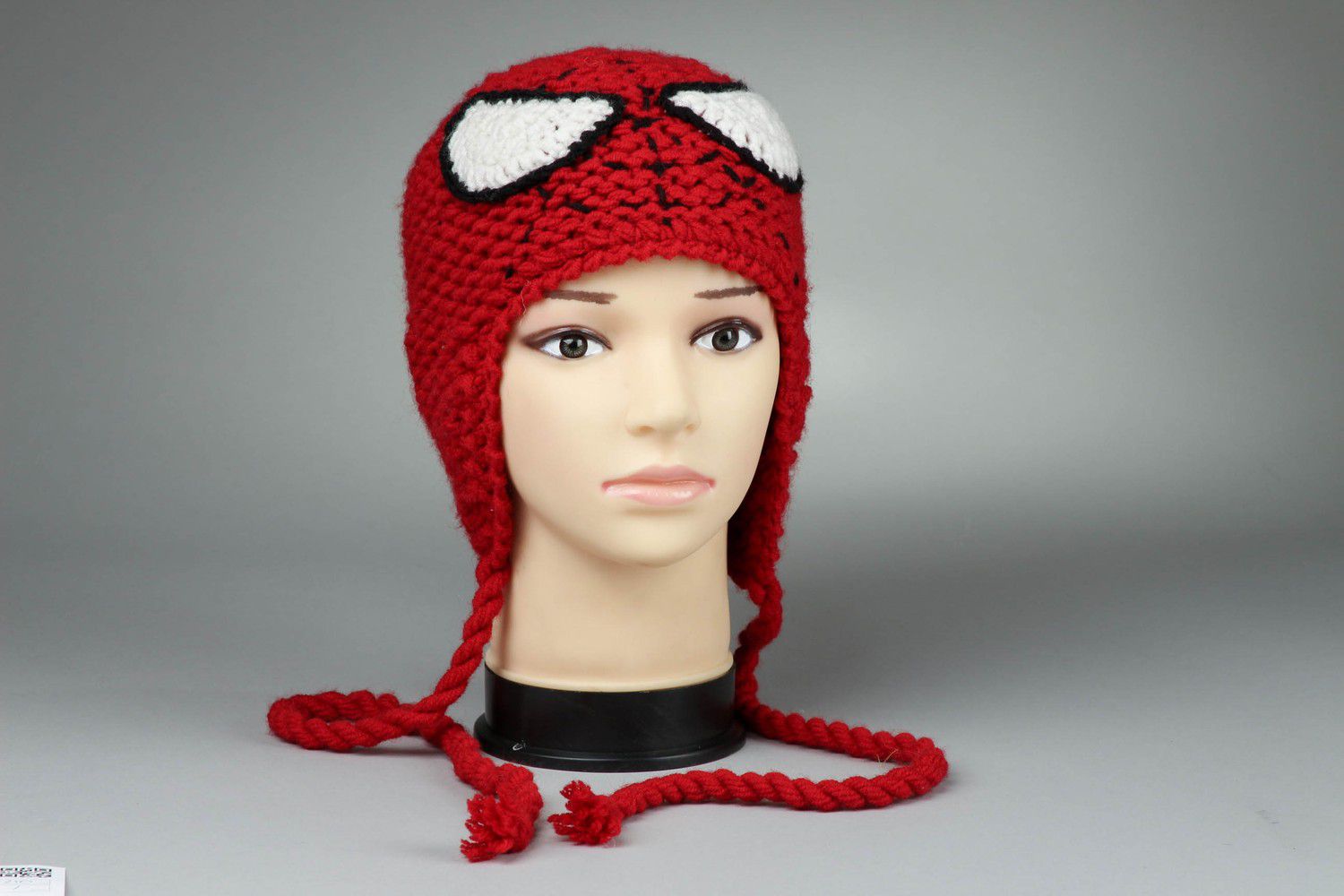 Bonnet tricoté rouge Spider-Man fait main photo 2