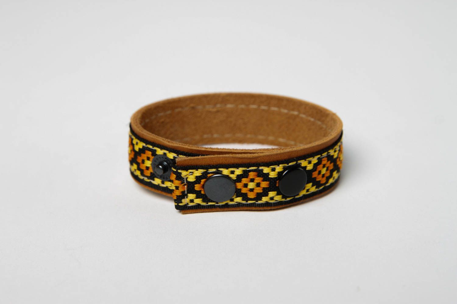 Bright handmade leather bracelet stylish jewelry designs leather goods photo 5