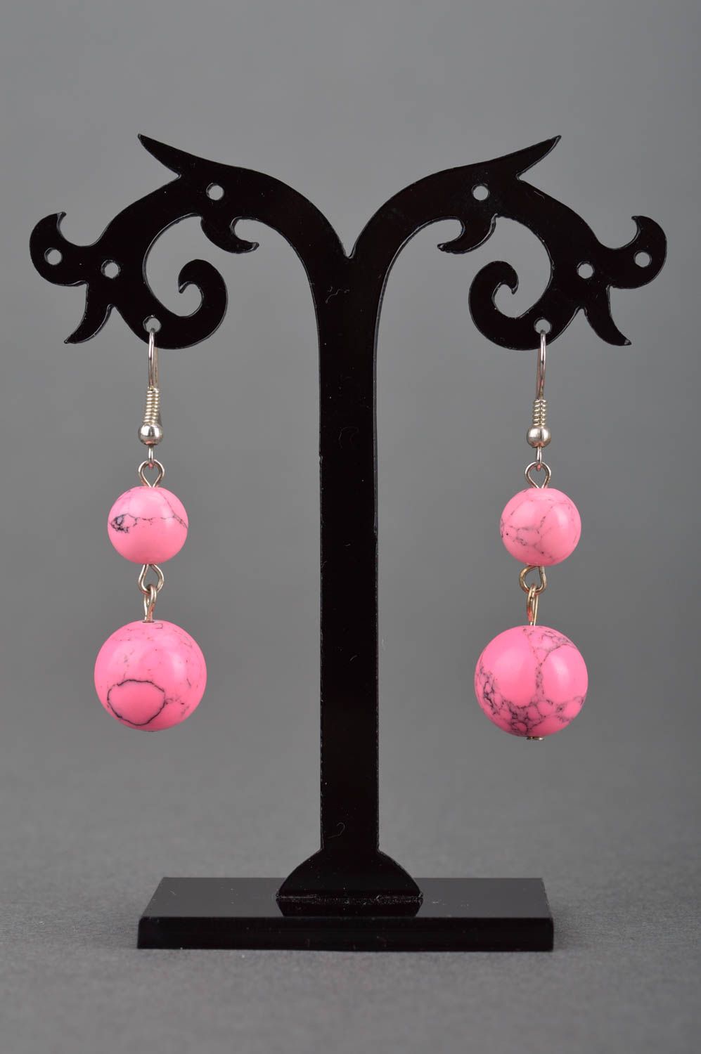 Handmade Kugel Ohrringe mit Perlen schön rosa lang originell für Mädchen foto 3