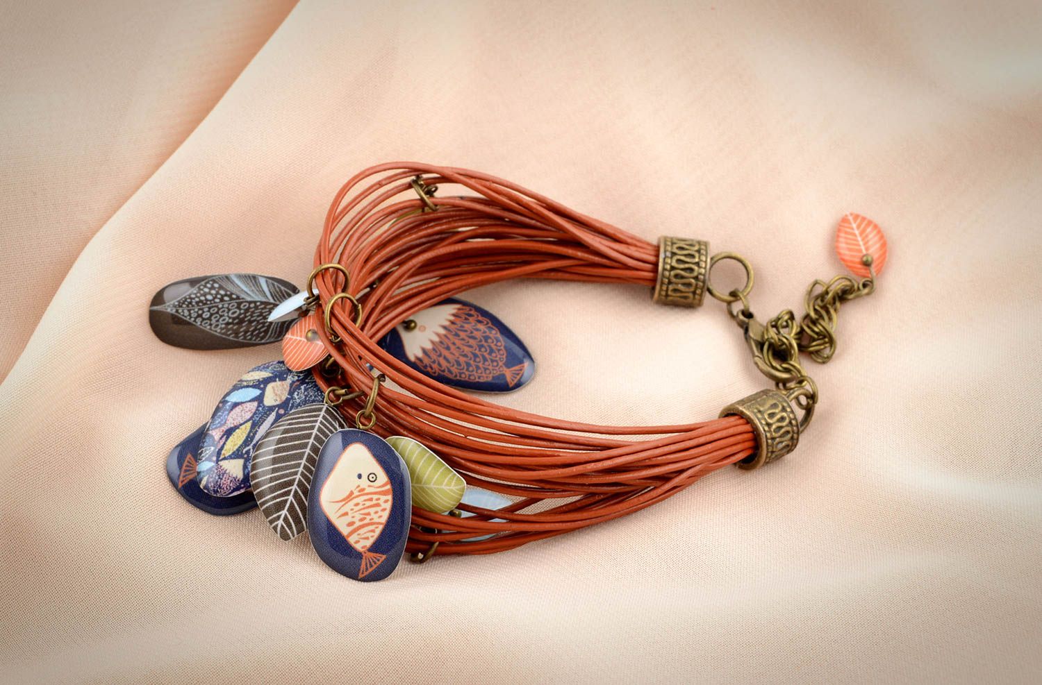 Pulsera de cordones hecha a mano bisutería artesanal regalo original para mujer foto 6