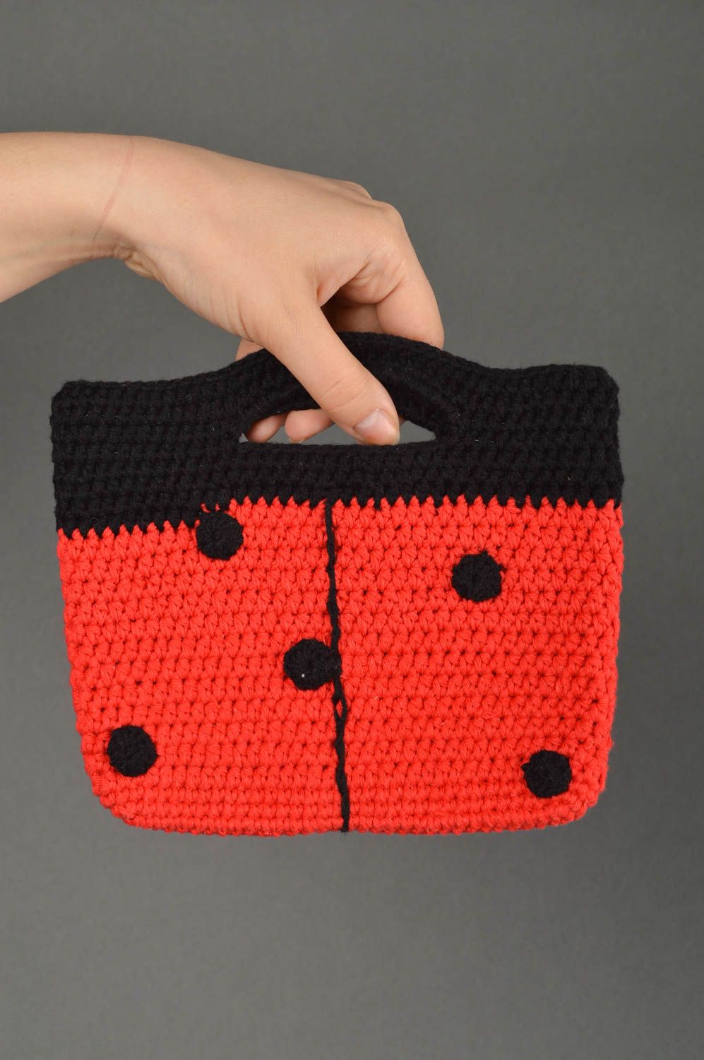 Handmade Kinder Tasche Stoff Tragetasche Kinder Accessoire gehäkelt schwarz rot foto 1