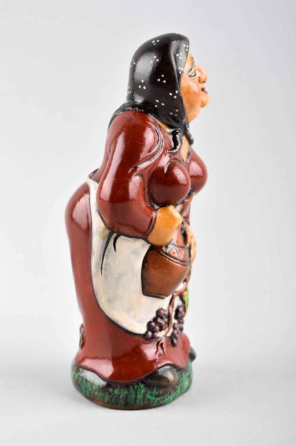 Статуэтка ручной работы глиняная статуэтка в виде бабушки этно фигурки людей фото 3