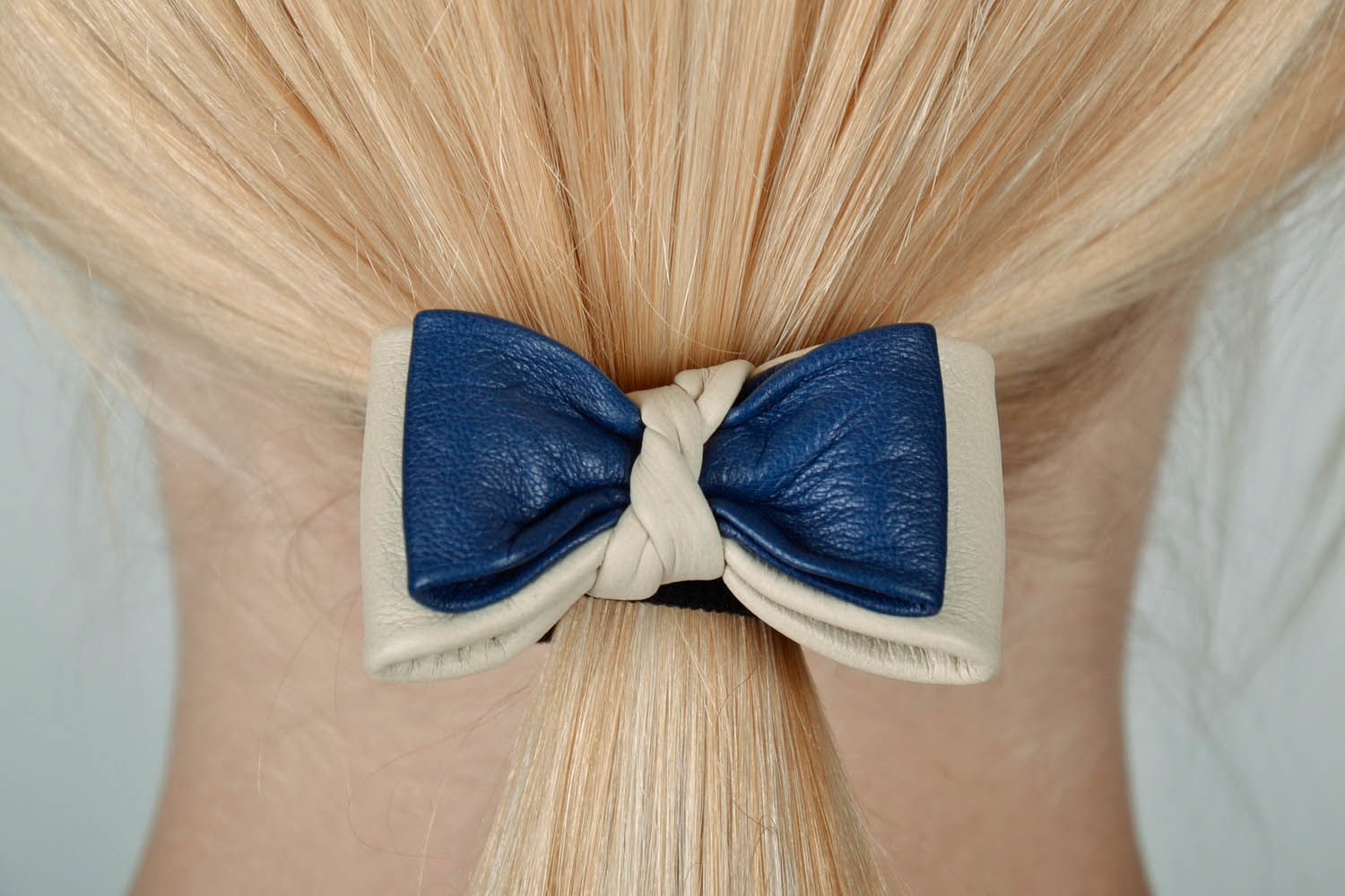Scrunchy with a leather bow photo 5