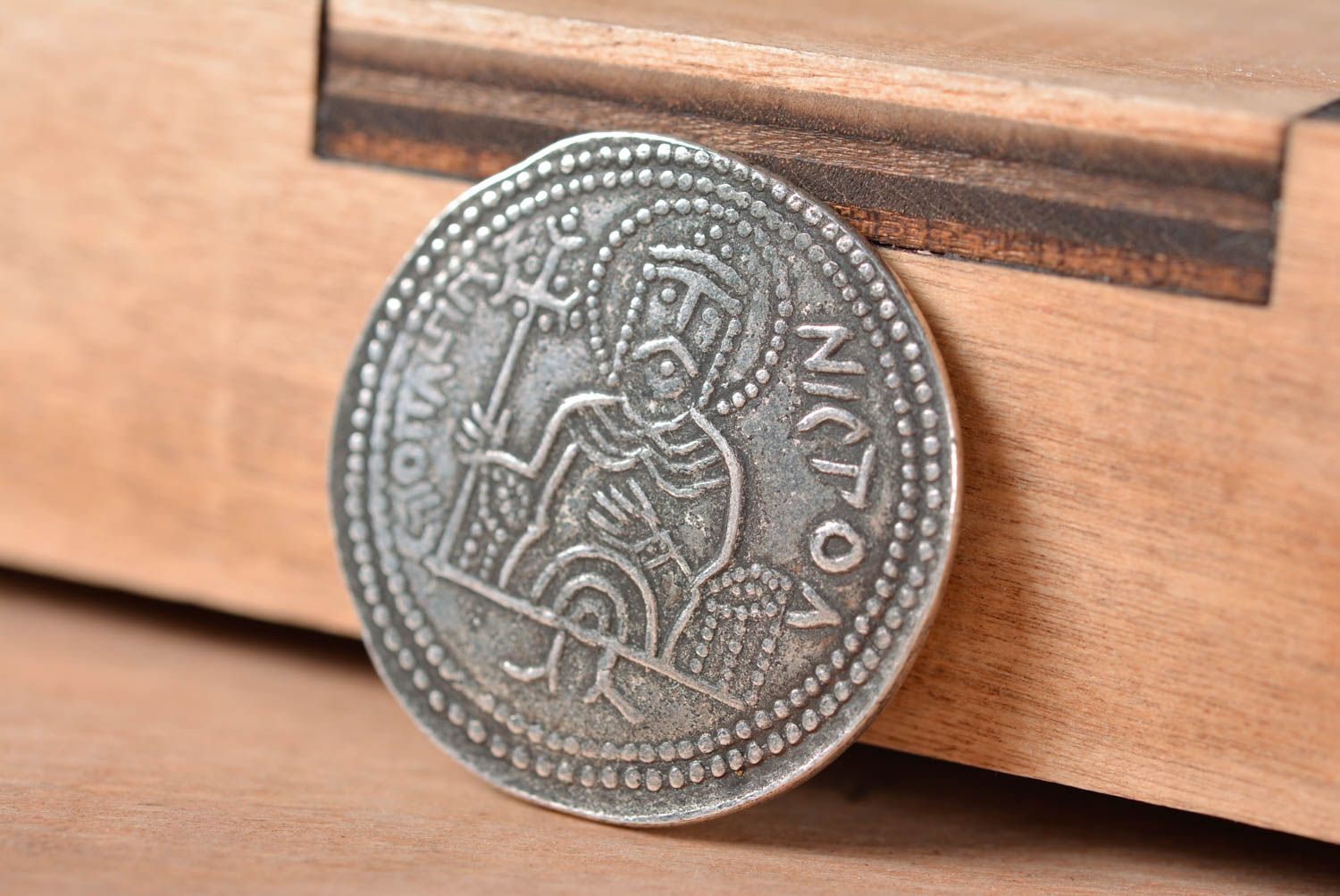 Копия монеты handmade редкая монета латунная старая монета красивая Святополка фото 1