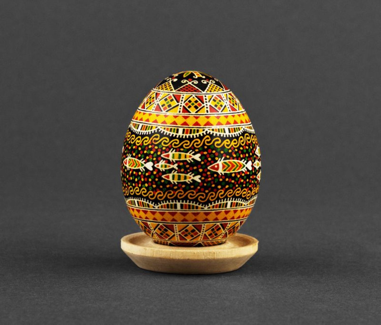 Huevo de Pascua pintado “Peces” foto 2